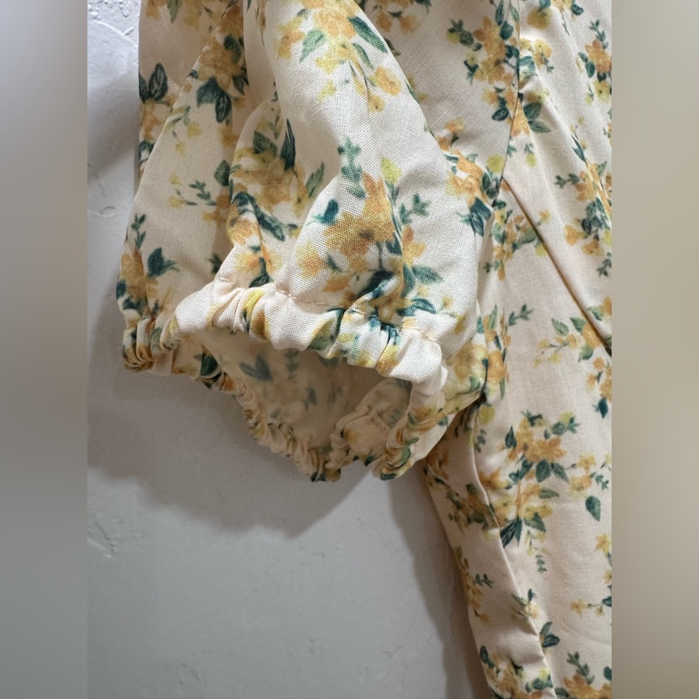 NWT Petal & Pup Anais Mini Dress Floral Butter Yellow Women's Medium - Picture 7 of 16